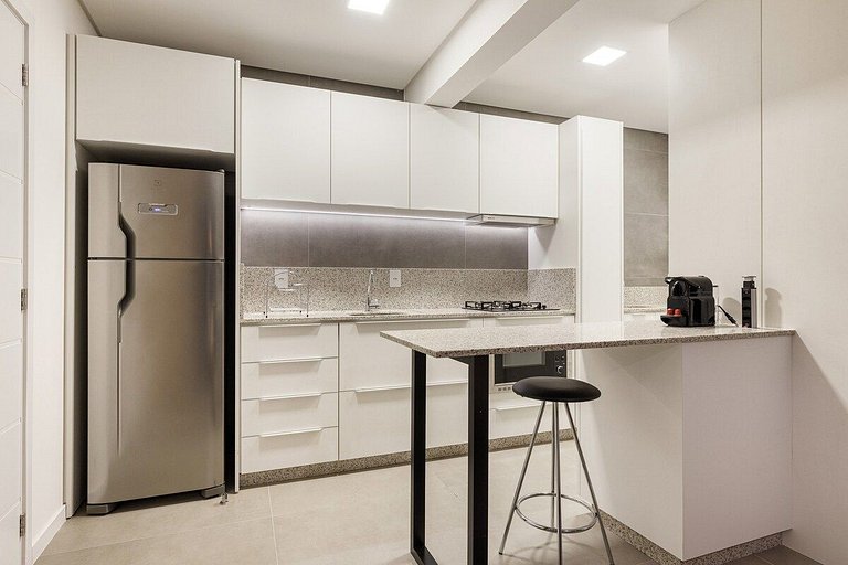 Estúdio sofisticado próx. a Beira Mar | Centro