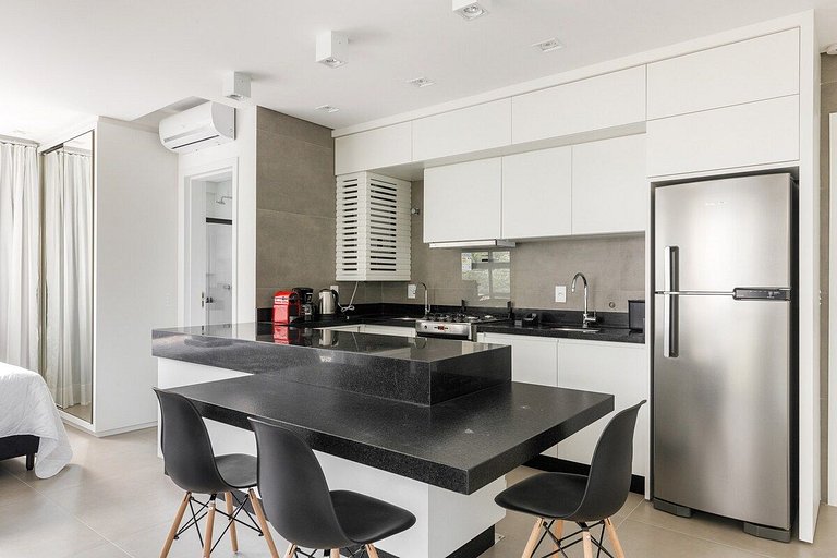 Estúdio exclusivo no centro de Floripa