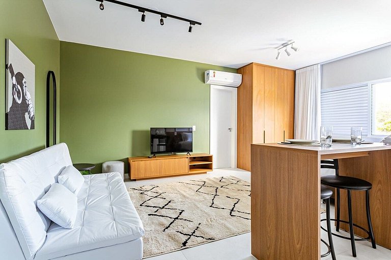 Estúdio completo a 50 m da praia | Ingleses