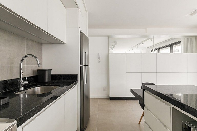 Estúdio exclusivo no centro de Floripa