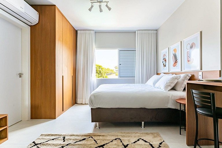 Estúdio completo a 50 m da praia | Ingleses