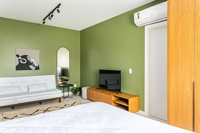 Estúdio completo a 50 m da praia | Ingleses