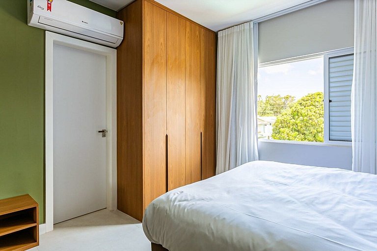 Estúdio completo a 50 m da praia | Ingleses