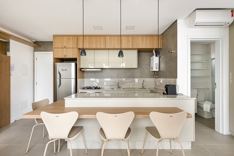 Estúdio decorado próx. a Beira Mar | Centro