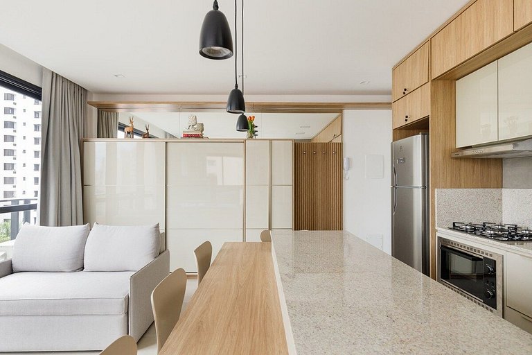 Estúdio decorado próx. a Beira Mar | Centro