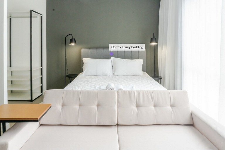 Estúdio completo próx. ao shopping | Centro