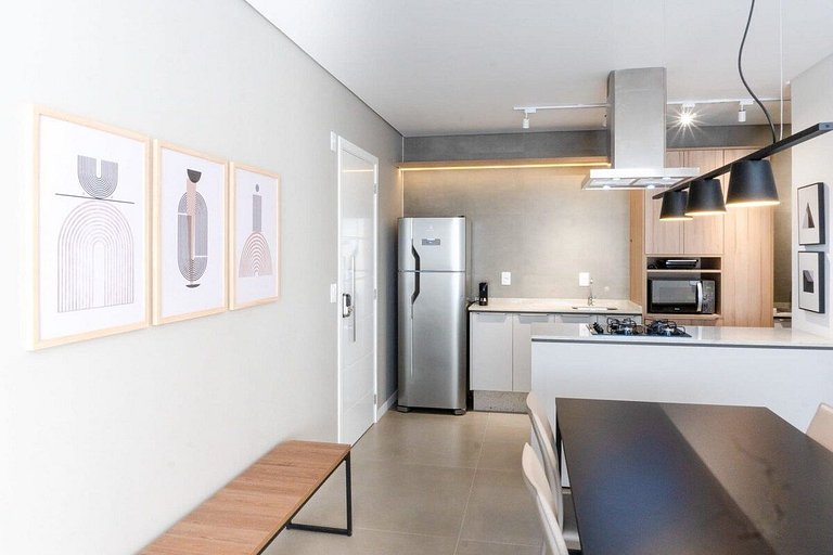 Estúdio completo próx. ao shopping | Centro