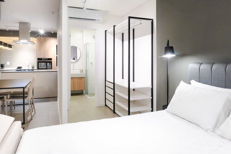 Estúdio completo próx. ao shopping | Centro