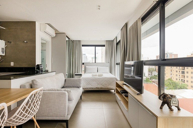 Estúdio completo próx. ao shopping | Centro