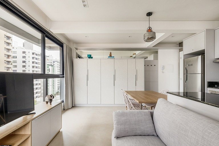 Estúdio completo próx. ao shopping | Centro