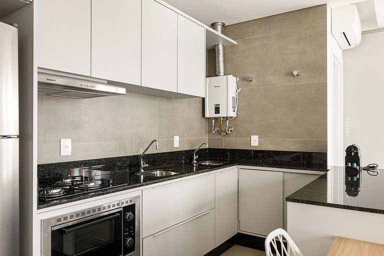 Estúdio completo próx. ao shopping | Centro