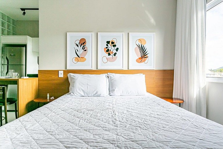 Estúdio completo a passos da praia | Ingleses