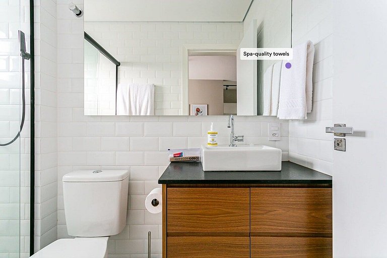 Estúdio completo a passos da praia | Ingleses