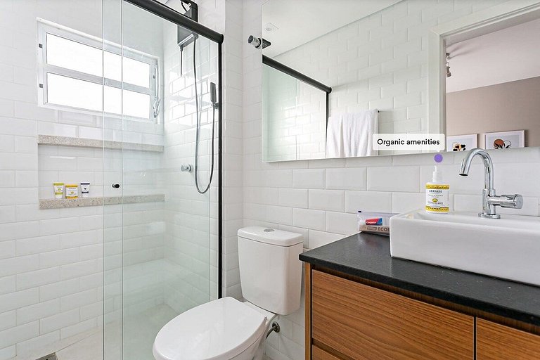 Estúdio completo a passos da praia | Ingleses