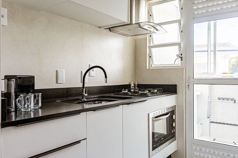 Estúdio completo próximo a praia | Ingleses