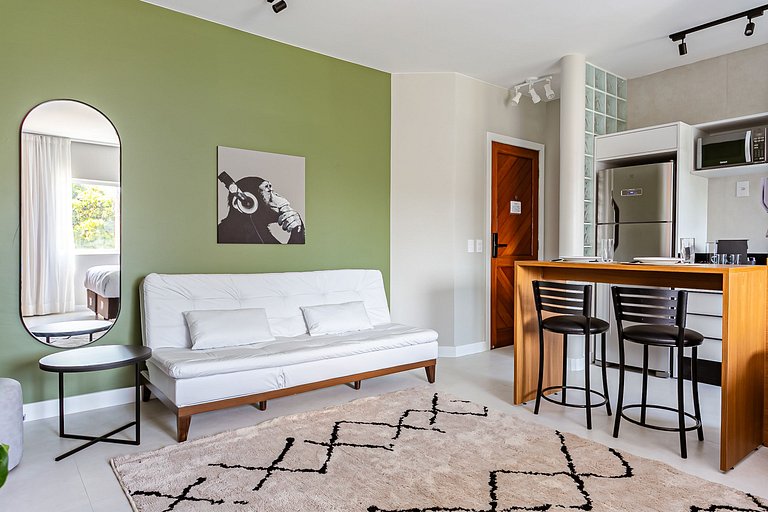 Estúdio completo próximo a praia | Ingleses