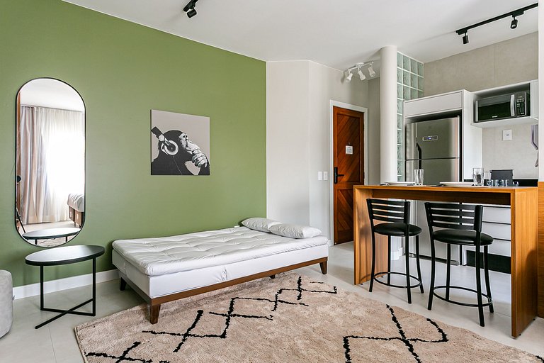 Estúdio completo próximo a praia | Ingleses