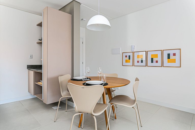 Apto de 1 quarto, condomínio completo | Ingleses
