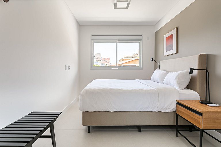 Apto de 1 quarto, condomínio completo | Ingleses