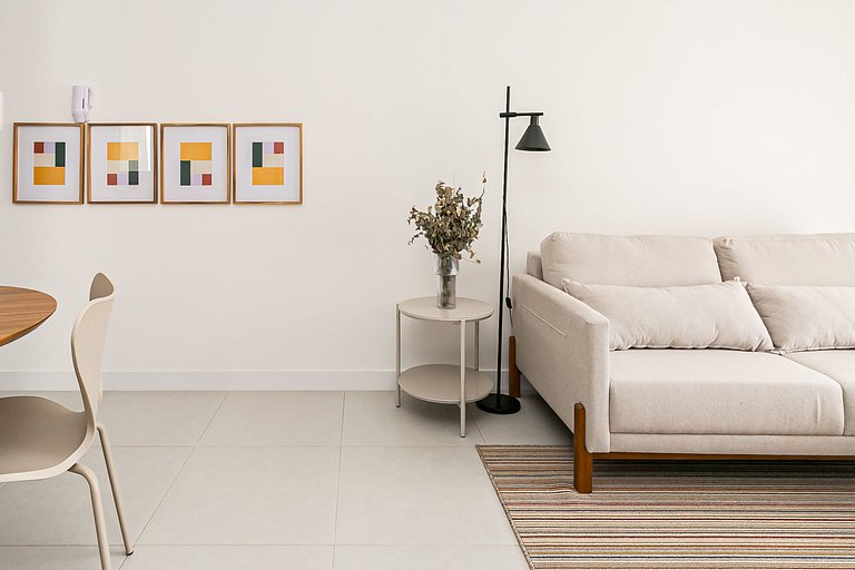 Apto de 1 quarto, condomínio completo | Ingleses