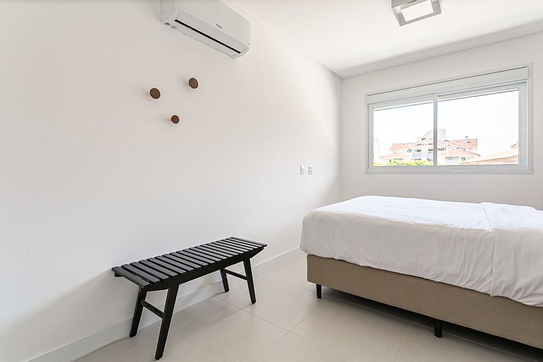 Apto novo a 200m da praia predio com piscina