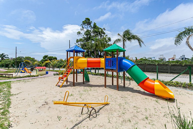 Apto novo a 200m da praia predio com piscina