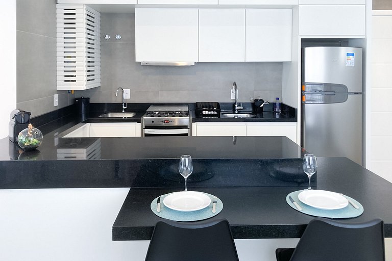 Estúdio mobiliado próx. ao shopping | Centro