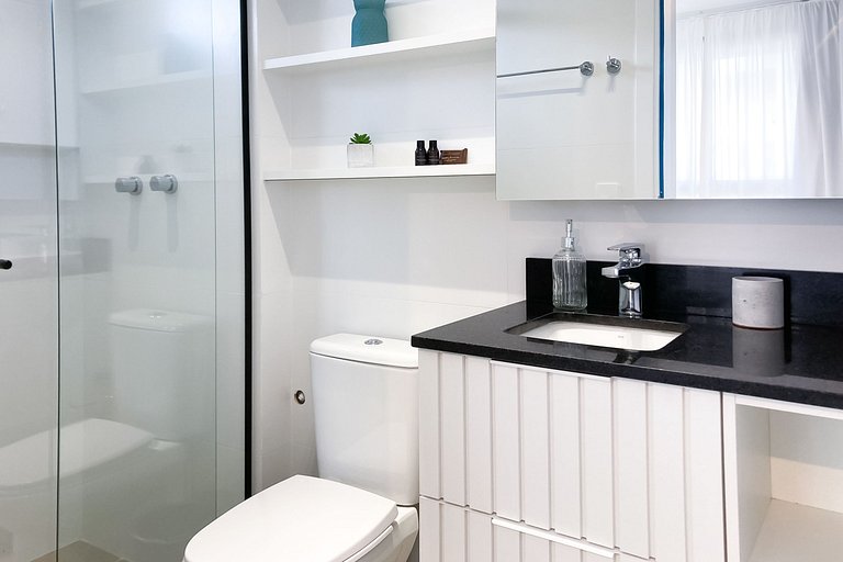 Estúdio mobiliado próx. ao shopping | Centro