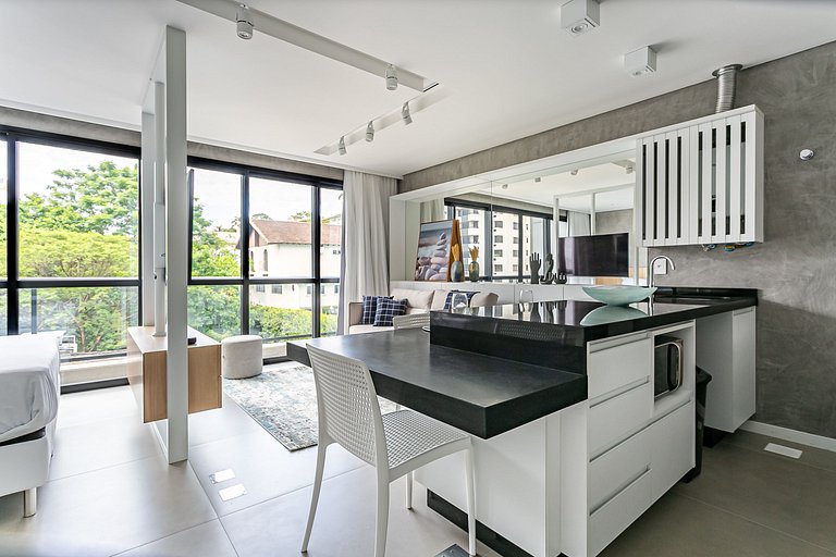 Estúdio completo próx. a Beira Mar | Centro