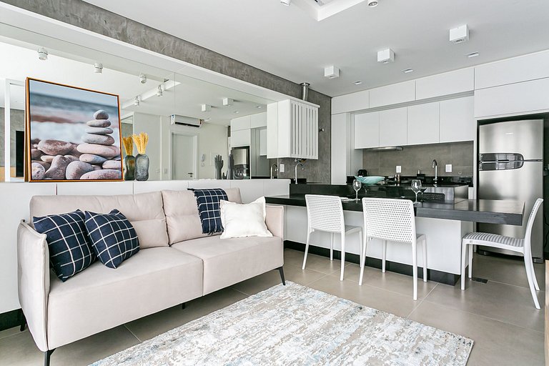 Estúdio completo próx. a Beira Mar | Centro