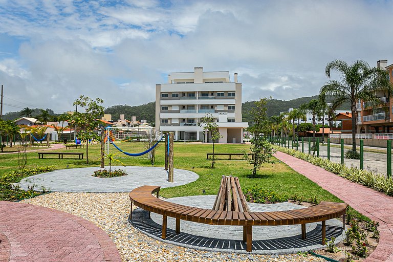 Ap 1 quarto com churrasqueira e sacada ampla