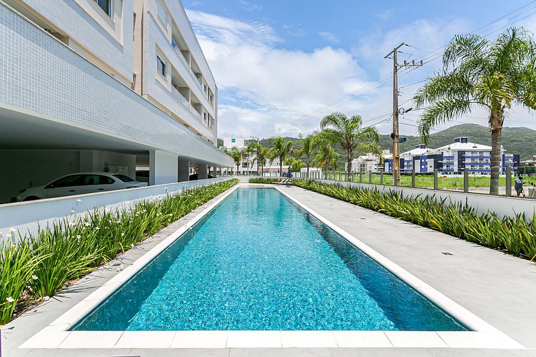 Apto novo a 200m da praia predio com piscina