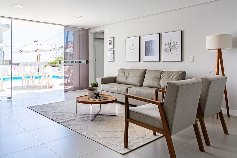 Estúdio completo a 50 m da praia | Ingleses