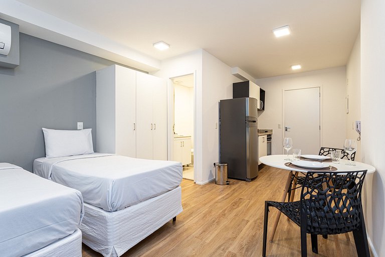 Studio twin completo no coração de SP | República