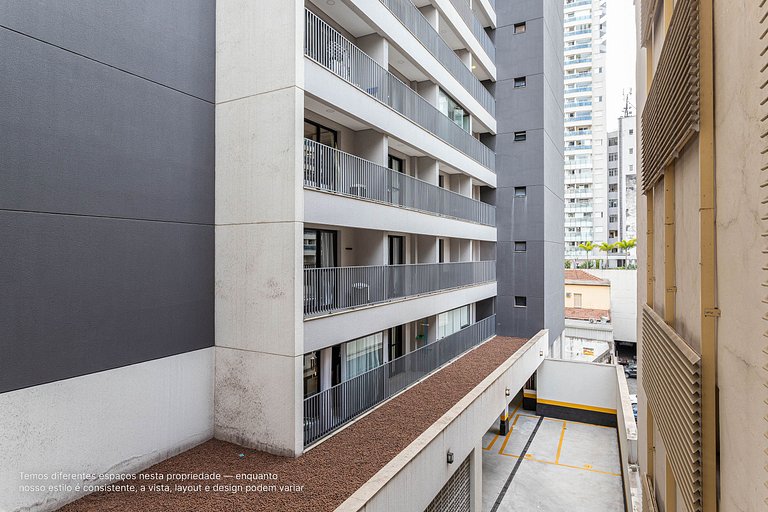 Apto 1 Quarto |Prédio com estacionamento e piscina