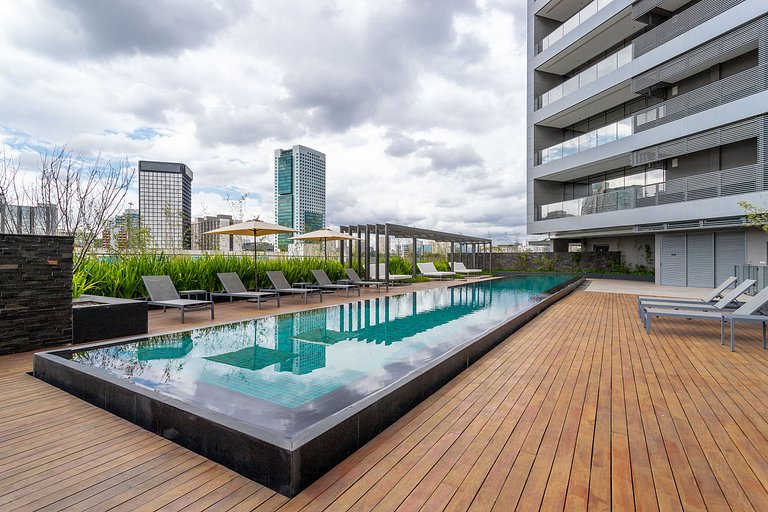 Prédio c piscina, 1km estação Hebraica-Rebouças