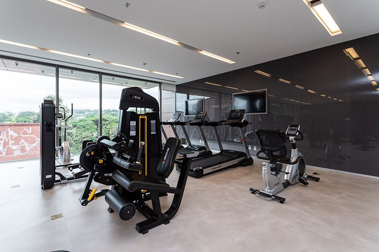 Studio com varanda e vista do Jockey Club