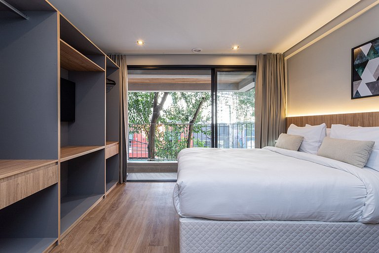 Estúdio a passos da Paulista, Prédio recém-lançado