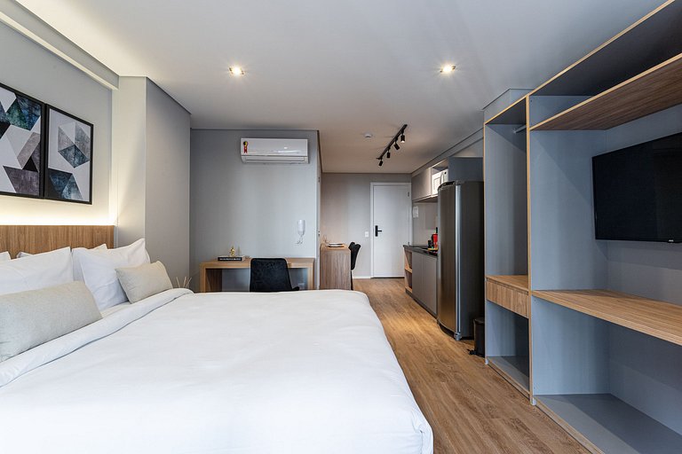 Estúdio a passos da Paulista, Prédio recém-lançado