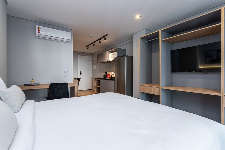 Estúdio a passos da Paulista, Prédio recém-lançado