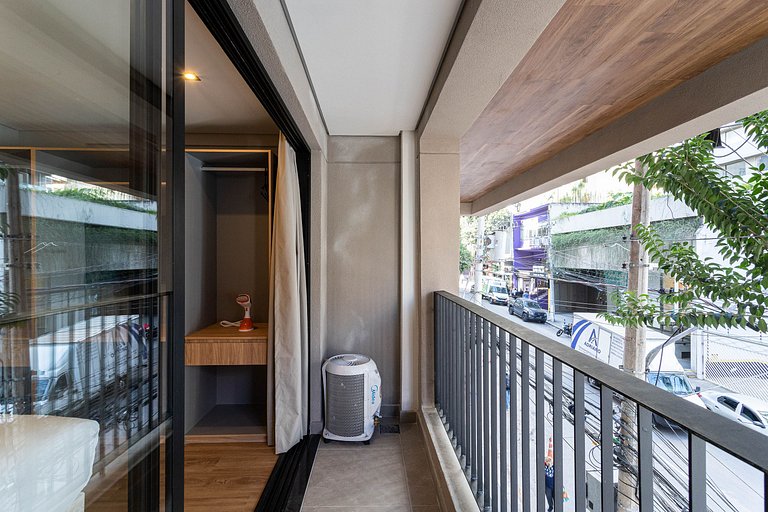 Estúdio a passos da Paulista, Prédio recém-lançado