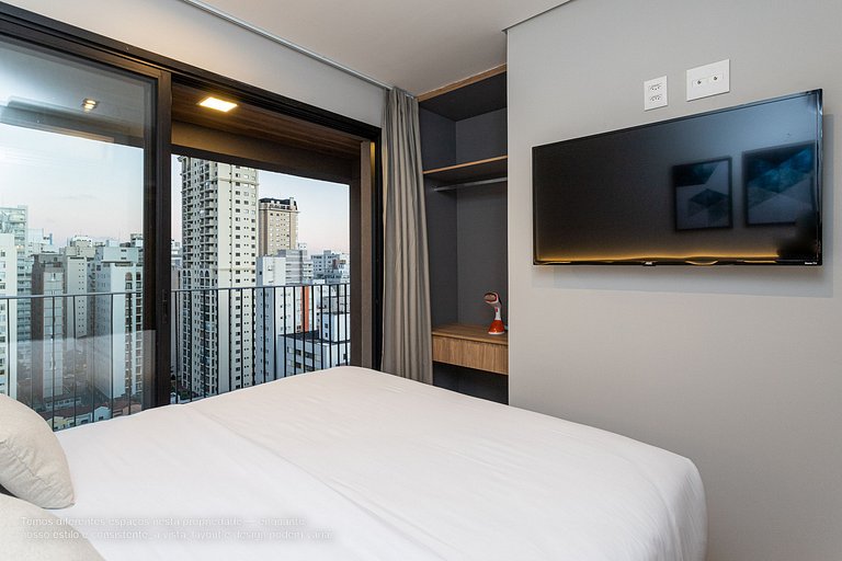 Duplex com Terraço, próximo à Paulista