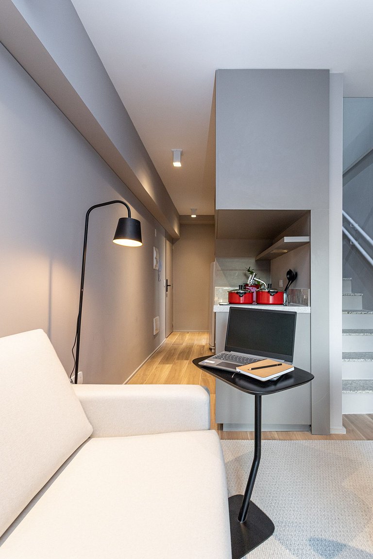 Duplex incrível, a 2 minutos da Paulista