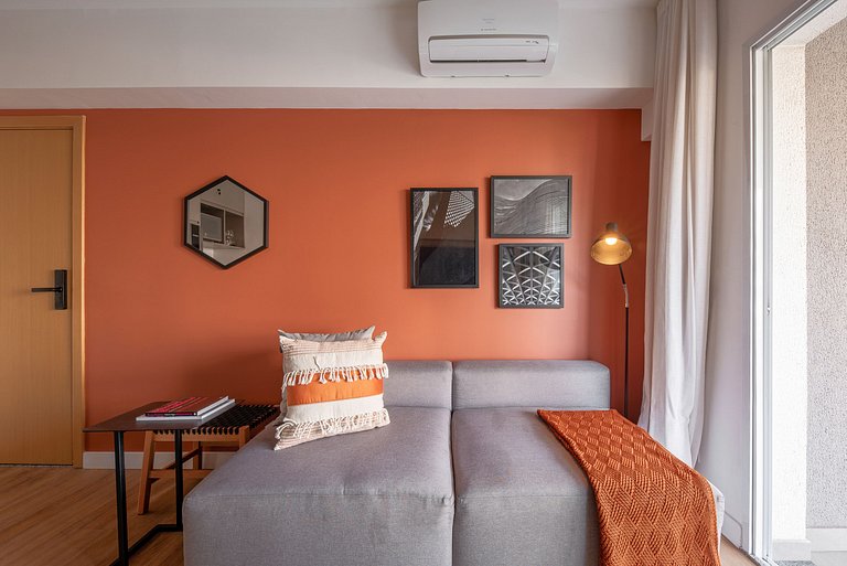 Apartamento c/ Terraço ao lado do Metrô Faria Lima