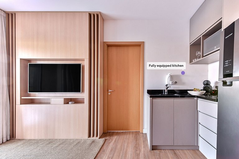 Apartamento c/ Terraço ao lado do Metrô Faria Lima