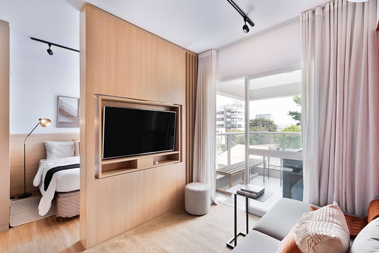 Studio completo com Sacada em Pinheiros