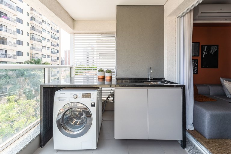 Studio completo com Sacada em Pinheiros