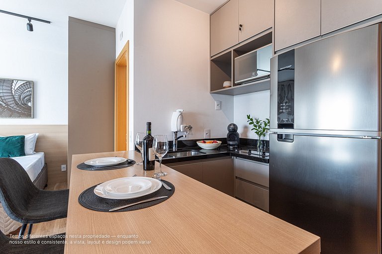 Studio c varanda, melhor localização de Pinheiros