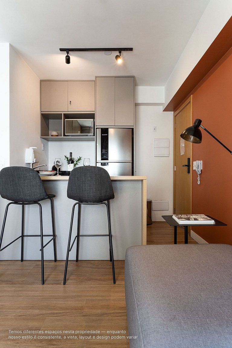 Studio c varanda, melhor localização de Pinheiros