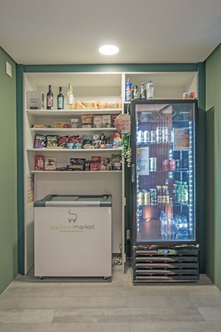 Estúdio em prédio moderno próximo ao Pq Ibirapuera